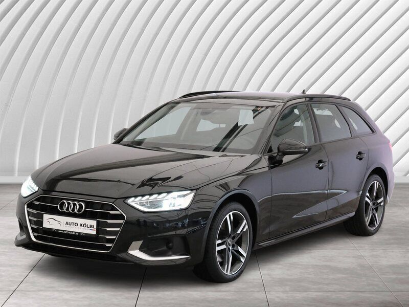 Gebraucht Audi A4 Advanced 163 PS (119 kW) 2022 Brillantschwarz Kombi