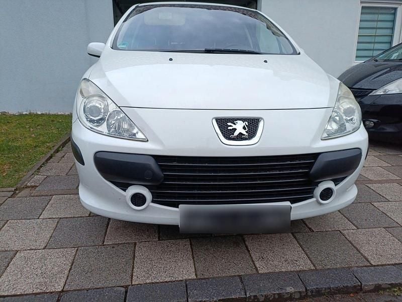 Gebraucht Peugeot 307 109 PS (80 kW) 2007 Weiß Kombi