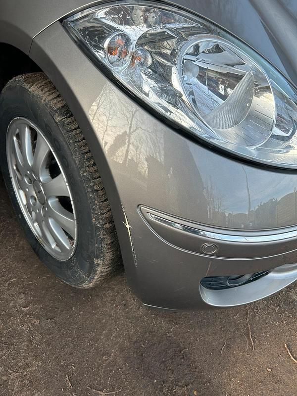 Gebraucht Mercedes A150 95 PS (69 kW) 2006 Grau Limousine