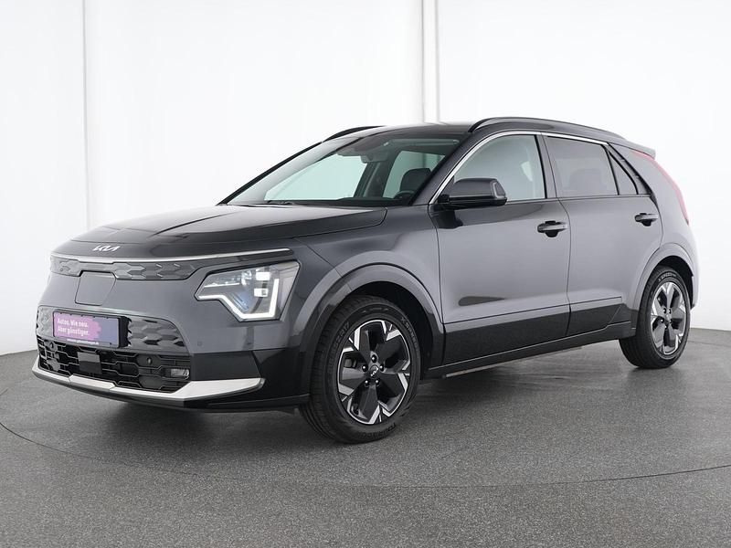 Interstellar Gebraucht 2023 Kia e-Niro Vision SUV | 24.841 € (Guter Preis) - Bild 1/4