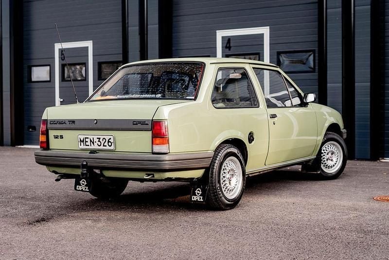 Gebraucht Opel Corsa S 54 PS (39 kW) 1984 Grün Limousine