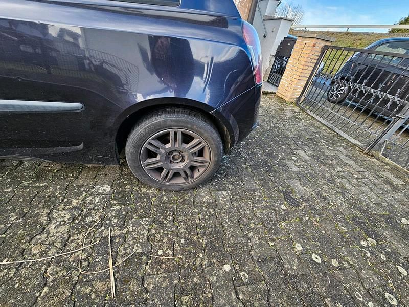 Gebraucht Fiat Stilo 110 PS (80 kW) 2003 Schwarz Limousine