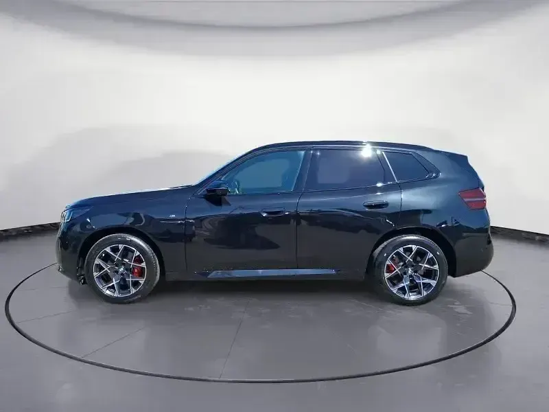 Gebraucht BMW X3 M Sport 197 PS (144 kW) 2025 Schwarz SUV