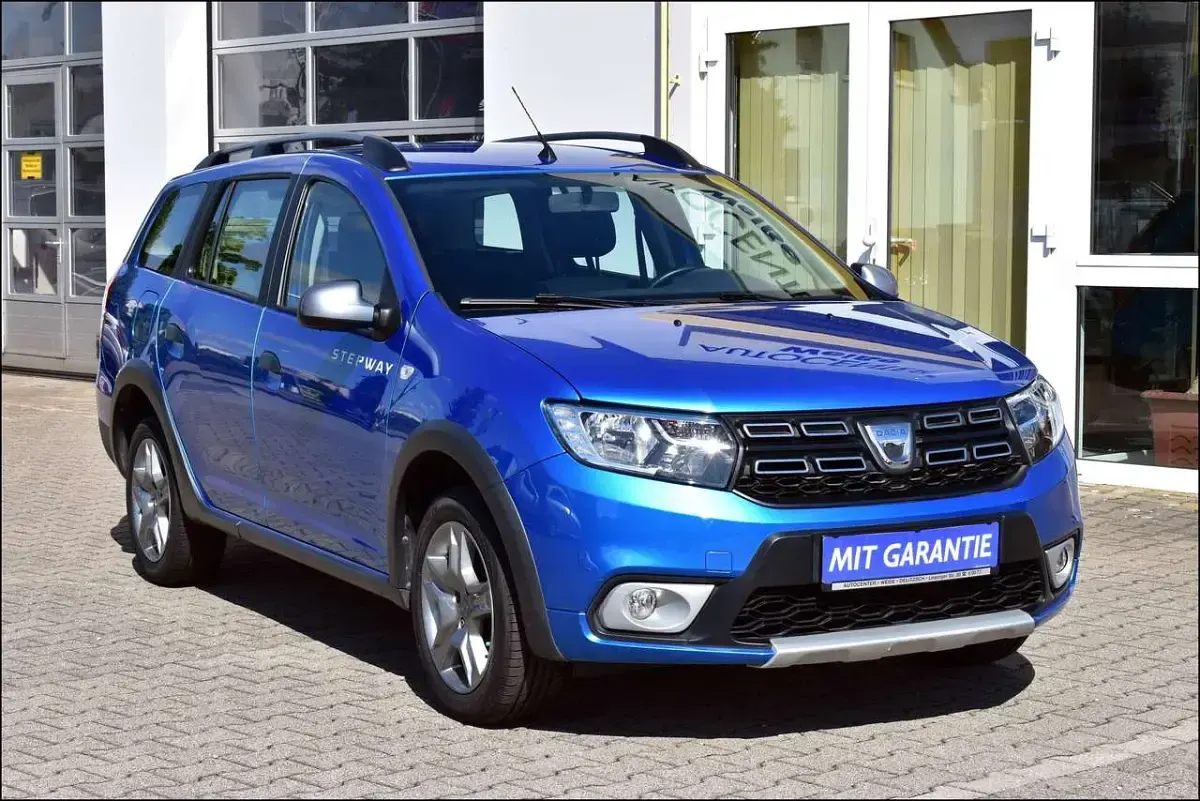 Gebraucht Dacia Logan Stepway 90 PS (66 kW) 2019 Blau sky Kombi