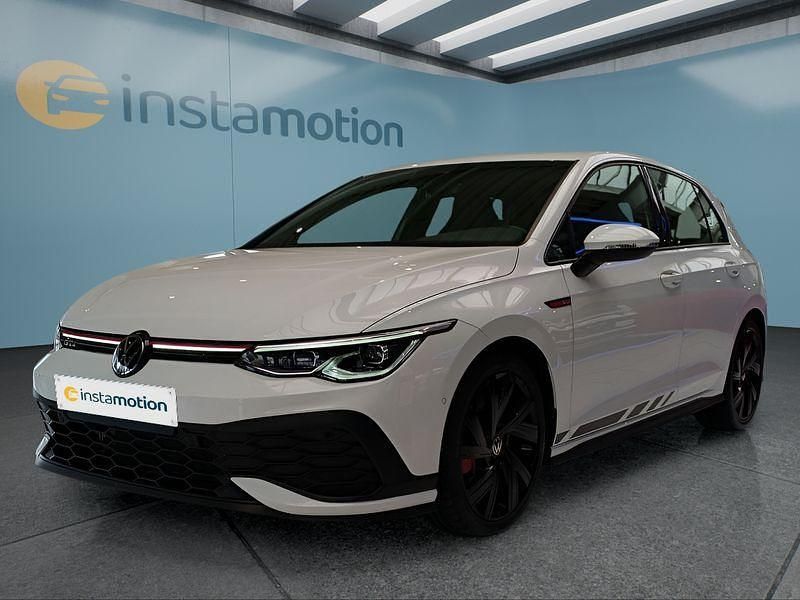 Weiß Gebraucht 2022 VW Golf VIII GTI Kleinwagen | 31.049 € (Superpreis) - Bild 1/4