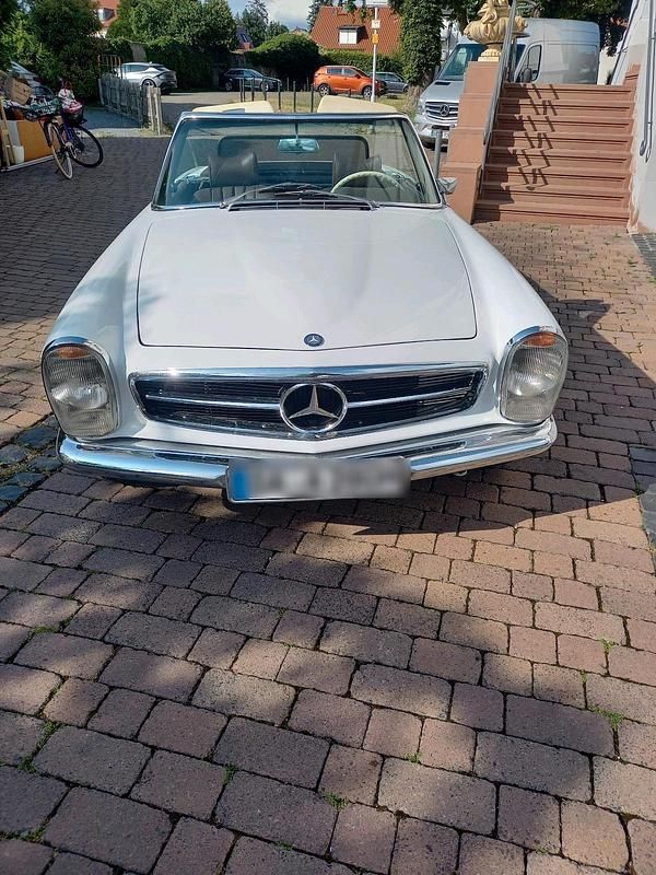 Gebraucht Mercedes W113 170 PS (125 kW) 2025 Weiß Cabrio