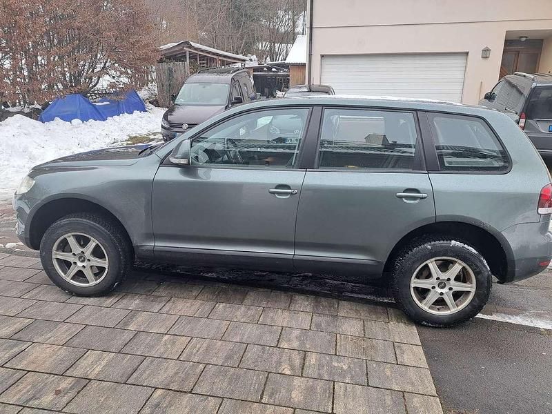 Gebraucht VW Touareg 239 PS (175 kW) 2008 Grün SUV