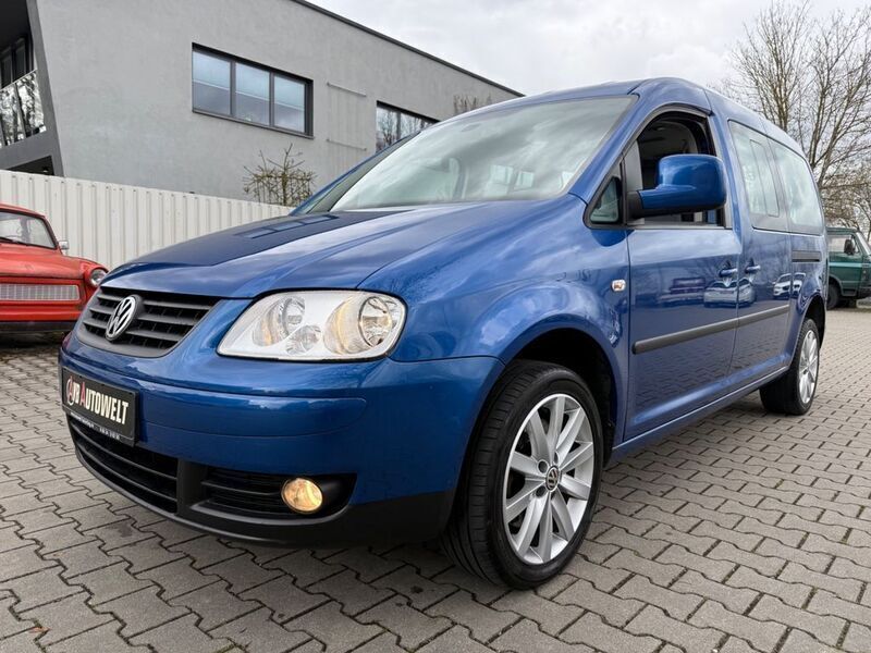 Blau Gebraucht 2009 VW Caddy Maxi Life Life Van / Kleinbus | 9.990 € (Teuer) - Bild 1/4
