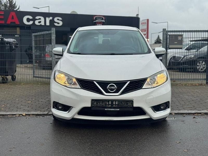Gebraucht Nissan Pulsar Visia 116 PS (85 kW) 2016 Weiß Limousine