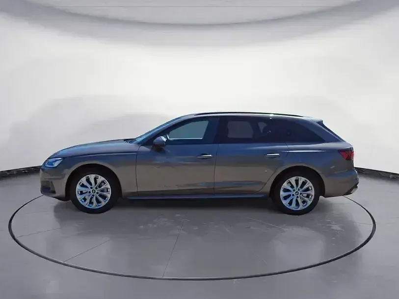 Gebraucht Audi A4 Ambiente 265 PS (194 kW) 2022 Kombi