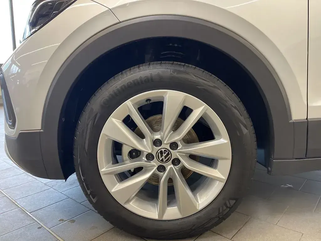 Gebraucht VW T-Cross Style 116 PS (85 kW) 2024 Grau SUV
