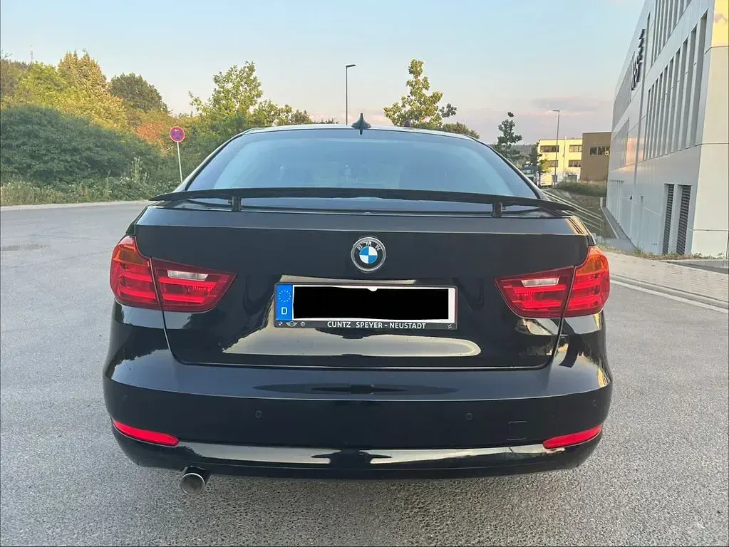 Gebraucht BMW 318 Gran Turismo 143 PS (105 kW) 2014 Schwarz Coupé