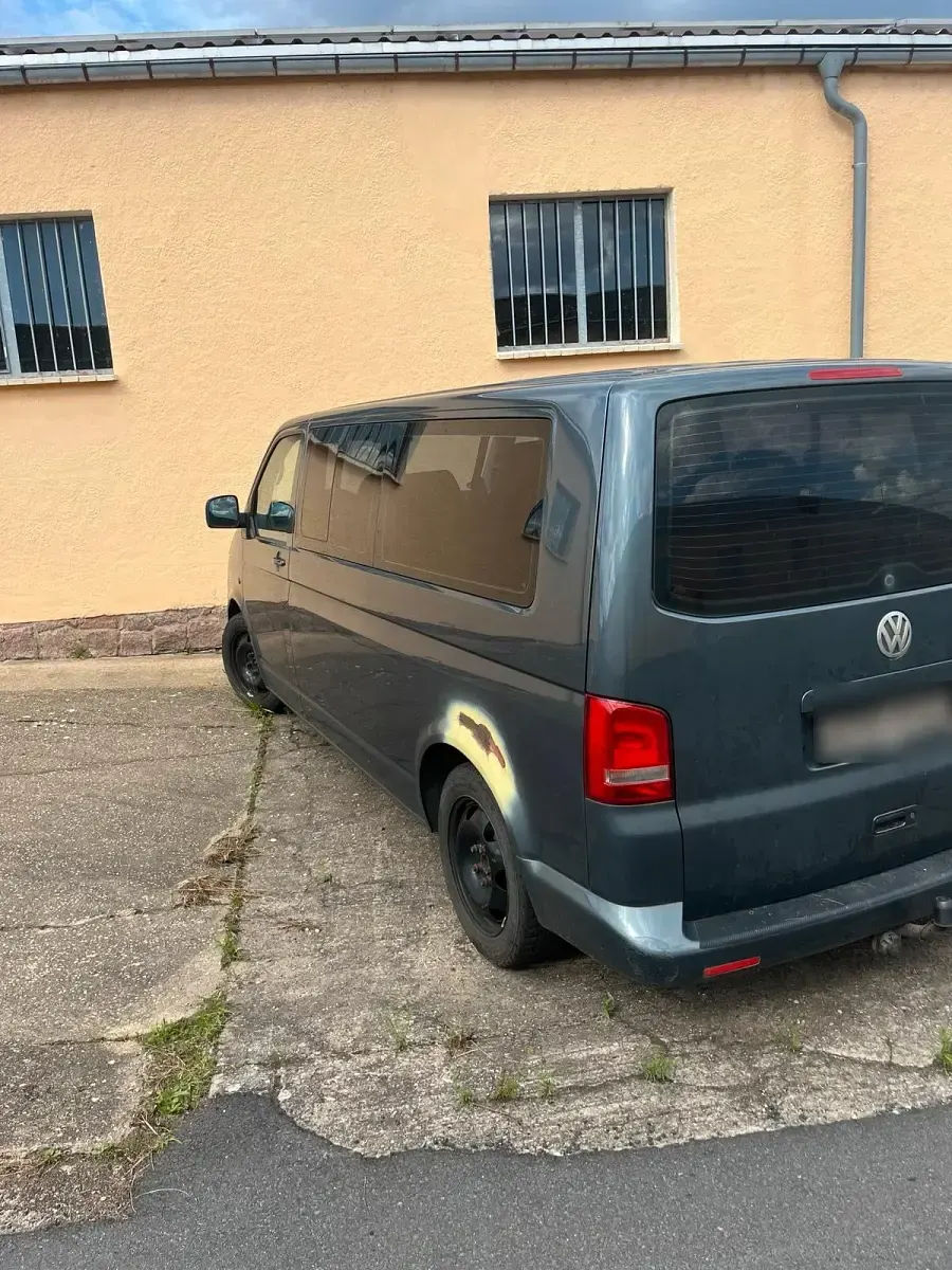 Gebraucht VW Caravelle 131 PS (96 kW) 2007 Grau Van