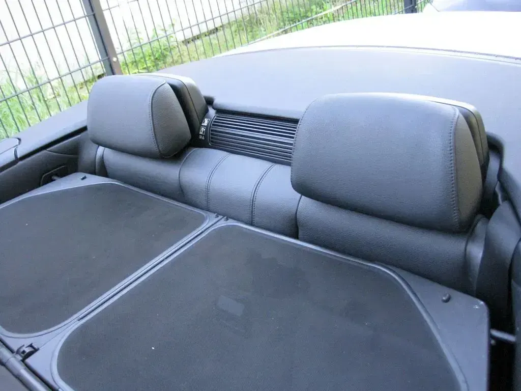 Gebraucht BMW 120 Cabriolet Performance 170 PS (125 kW) 2008 Weiß Cabrio