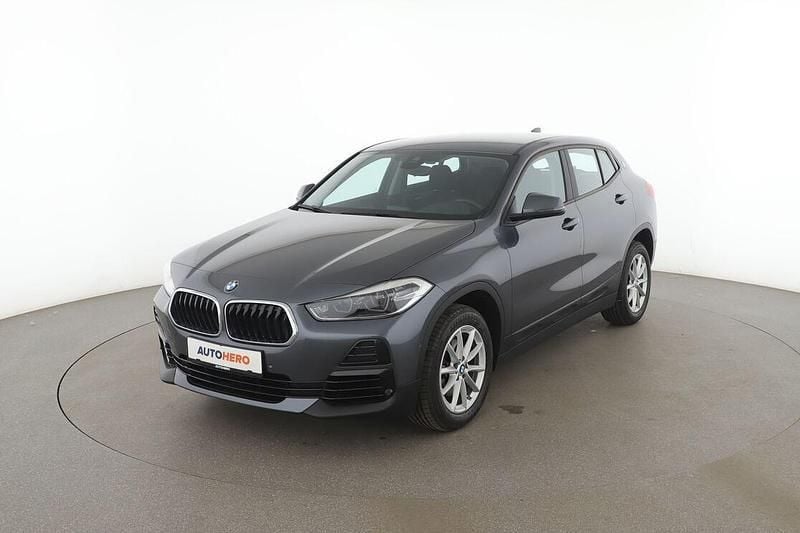 Grau Gebraucht 2020 BMW X2 Advantage SUV | 22.540 € (Guter Preis) - Bild 1/3