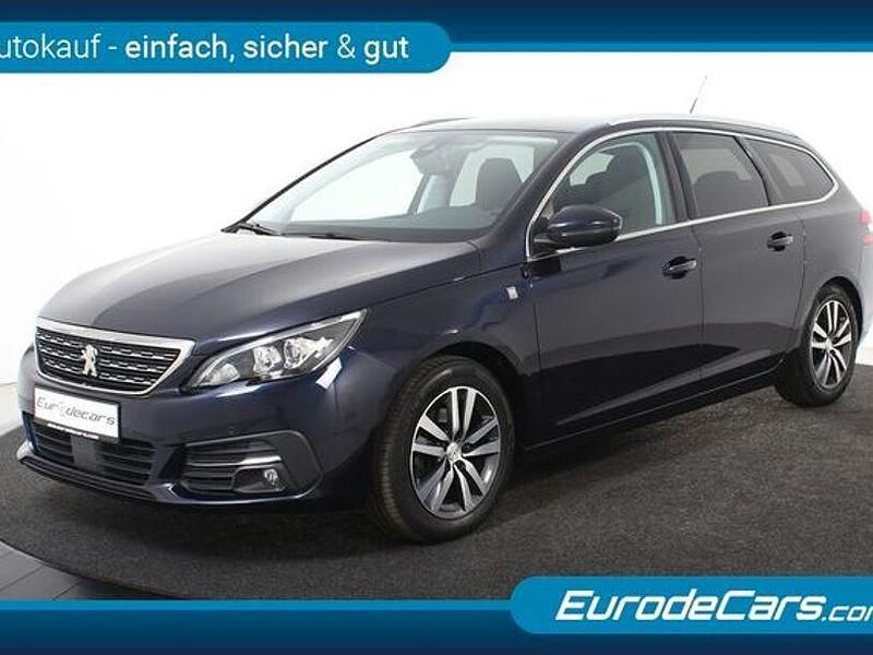 Blau Gebraucht 2020 Peugeot 308 GT-line Kombi | 13.800 € (Fairer Preis) - Bild 1/4