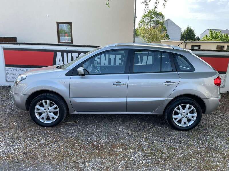 Grau m Gebraucht 2009 Renault Koleos Dynamique SUV | 4.500 € (Fairer Preis) - Bild 1/4