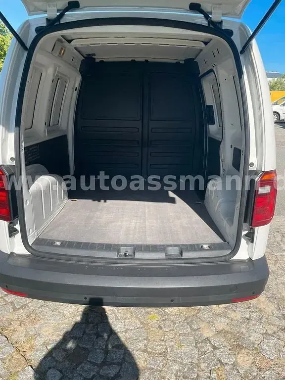 Gebraucht VW Caddy 102 PS (75 kW) 2020 Weiß Van / Kleinbus