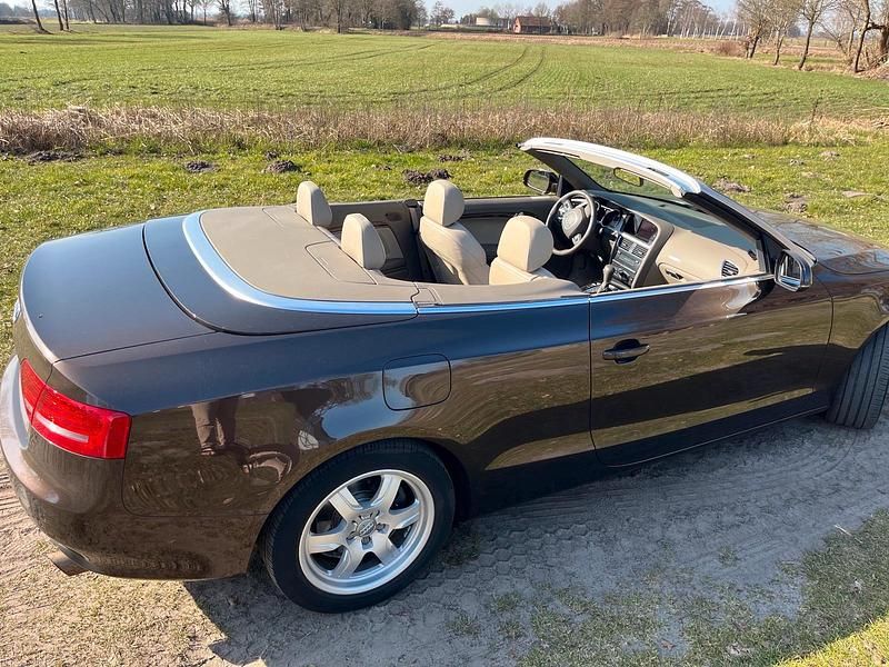 Gebraucht Audi A5 Cabriolet 271 PS (199 kW) 2011 Braun Cabrio
