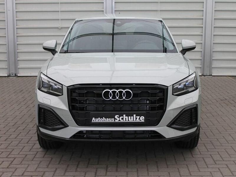 Gebraucht Audi Q2 Advanced Plus 150 PS (110 kW) 2025 Silber SUV