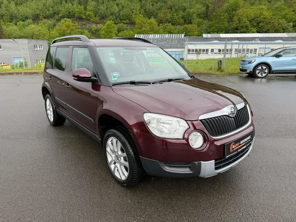 Gebraucht Skoda Yeti Ambition 140 PS (102 kW) 2013 Rot SUV