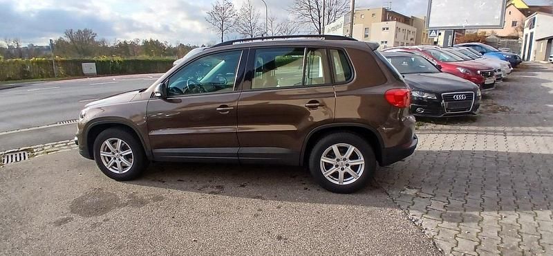 Gebraucht VW Tiguan 122 PS (89 kW) 2014 Braun SUV