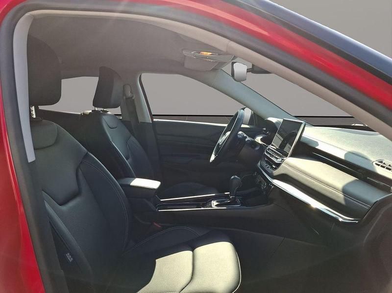 Gebraucht Jeep Compass 131 PS (96 kW) 2023 Rot SUV