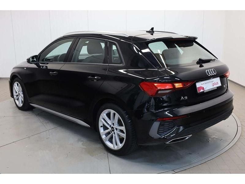 Gebraucht Audi A3 S-Line 150 PS (110 kW) 2023 Schwarz Limousine