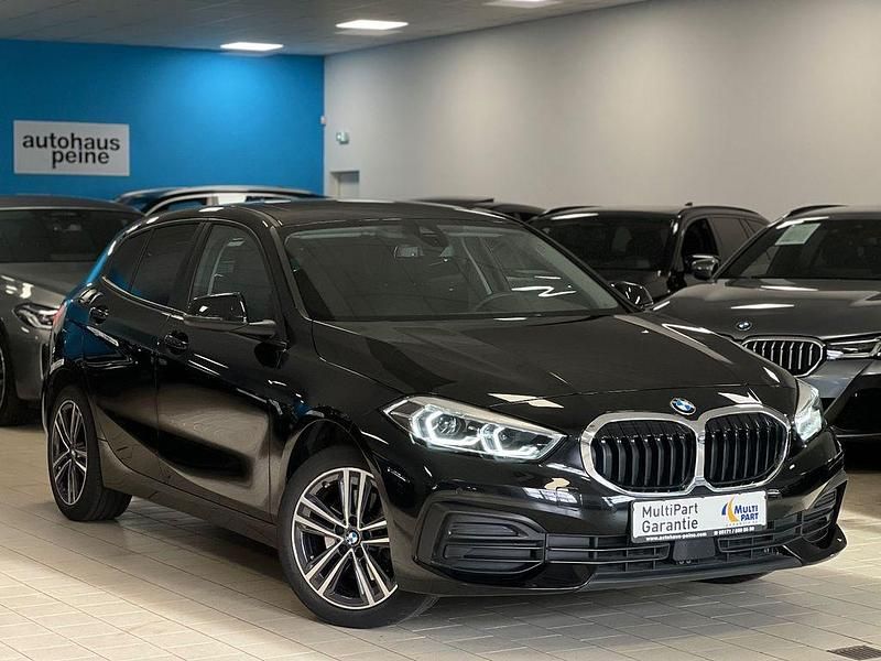 Gebraucht BMW 118 Advantage 136 PS (100 kW) 2022 Schwarz Kleinwagen