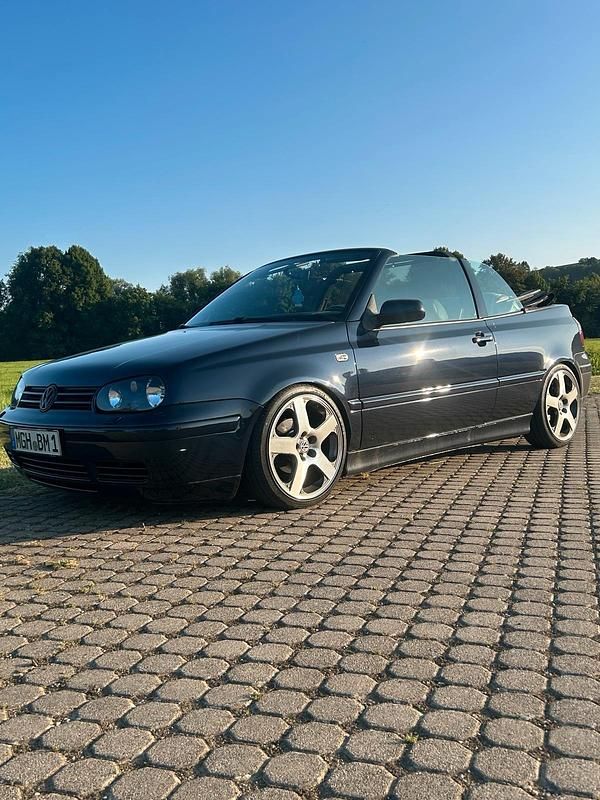 Blau Gebraucht 2000 VW Golf Cabriolet Cabrio | 5.399 € - Bild 1/4
