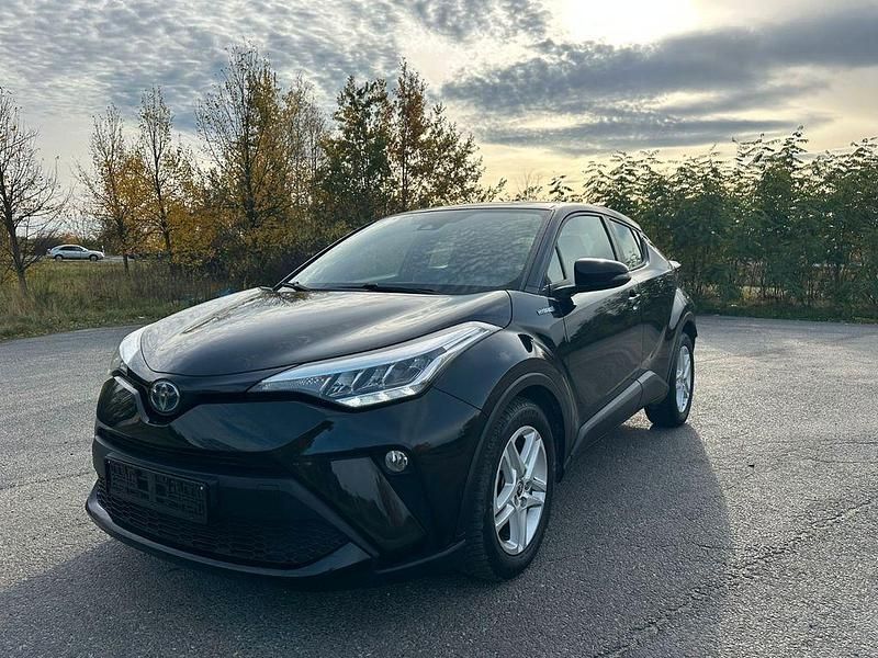 Schwarz Gebraucht 2021 Toyota C-HR SUV | 18.000 € (Superpreis) - Bild 1/4