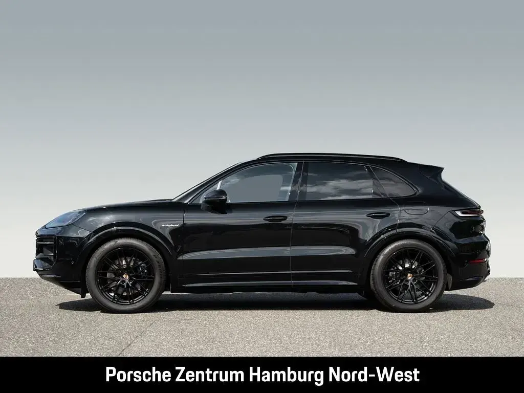 Gebraucht Porsche Cayenne E-Hybrid 470 PS (345 kW) 2024 Schwarz SUV