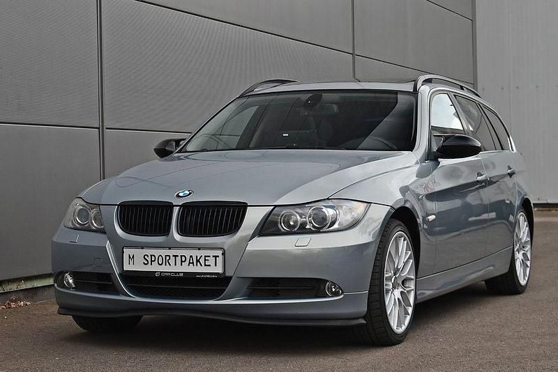 Gebraucht BMW 325 Performance 218 PS (160 kW) 2005 Silber Limousine