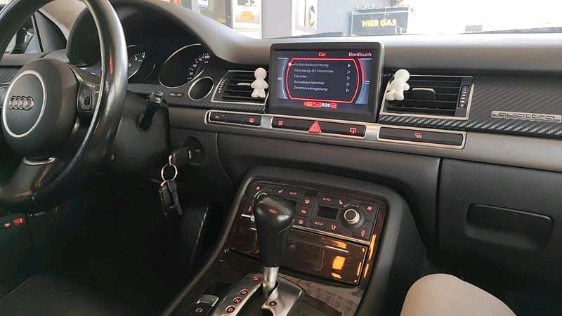 Gebraucht Audi A8 Ambiente 335 PS (246 kW) 2004 Schwarz Limousine