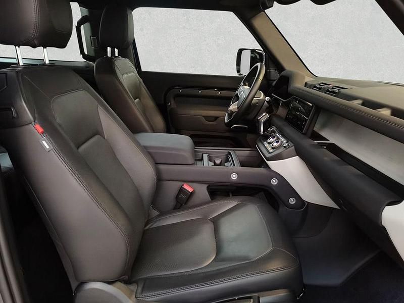 Gebraucht Land Rover Defender Dynamic 249 PS (183 kW) 2024 Schwarz SUV