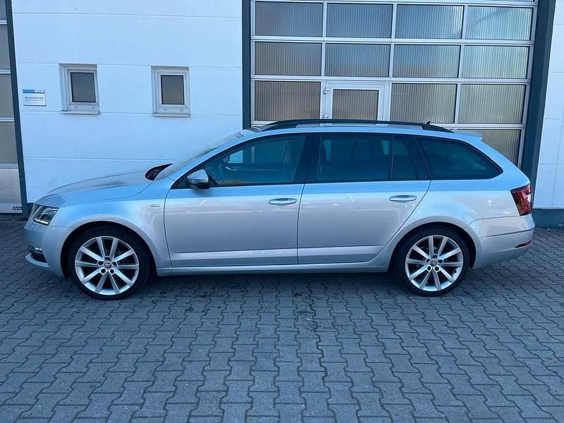 Gebraucht Skoda Octavia Soleil 150 PS (110 kW) 2020 Silber Kombi