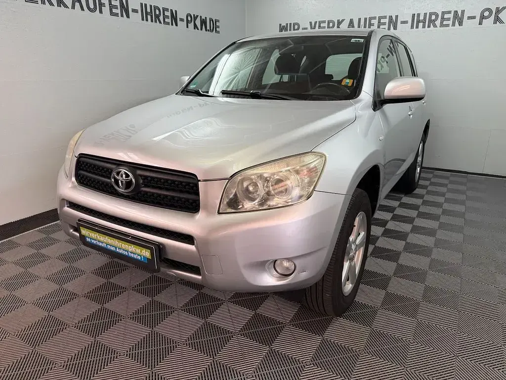 Gebraucht Toyota RAV4 Sol 152 PS (111 kW) 2008 Silber SUV