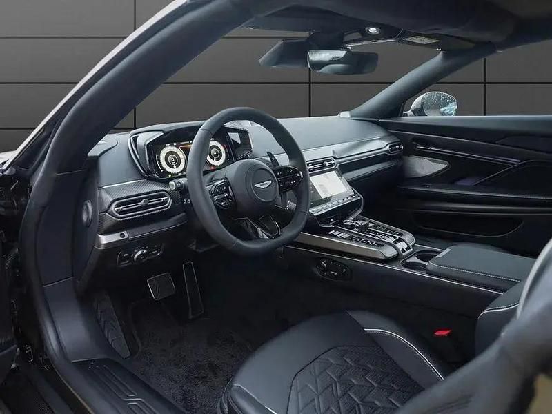 Neu Aston Martin Vanquish 835 PS (614 kW) 2025 Schwarz Cabrio