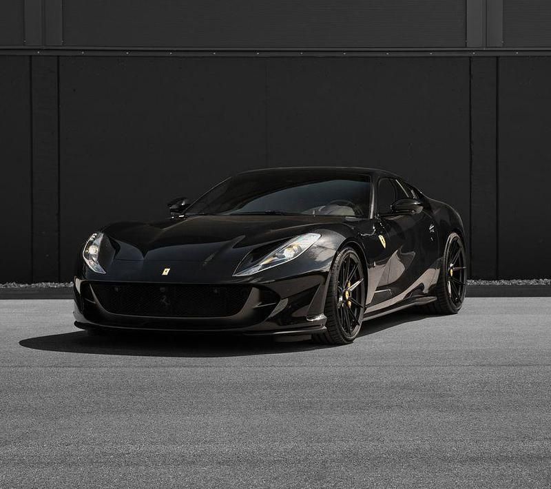 Schwarz Gebraucht 2021 Ferrari 812 | 369.000 € (Fairer Preis) - Bild 1/4
