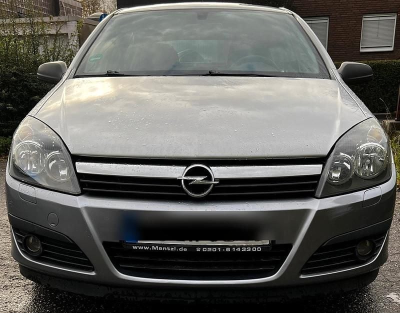 Silber Gebraucht 2005 Opel Astra Kleinwagen | 850 € (Guter Preis) - Bild 1/4