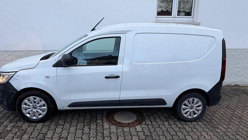 Gebraucht Renault Express 95 PS (69 kW) 2021 Weiß Van / Kleinbus