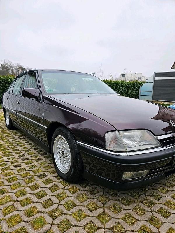 Second-hand Opel Omega 115 CP (84 kW) 1992 Andere farben Break