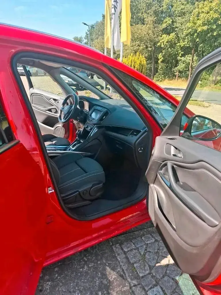 Gebraucht Opel Zafira Tourer Innovation 170 PS (125 kW) 2018 Rot Van / Kleinbus