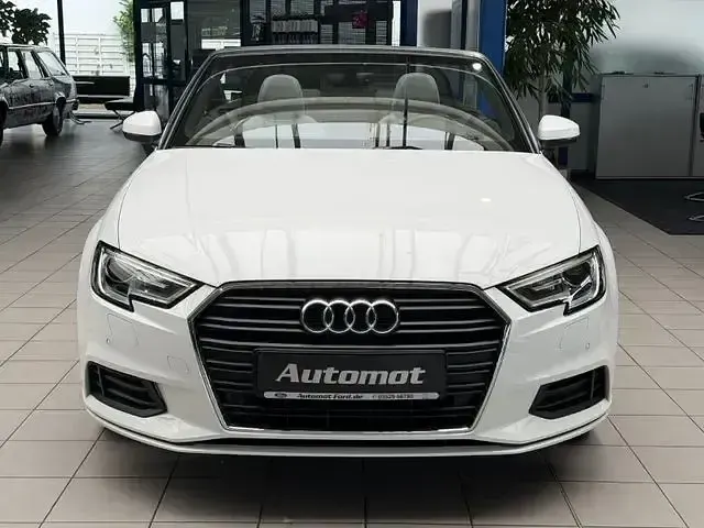 Gebraucht Audi A3 Comfort 150 PS (110 kW) 2018 Andere Limousine