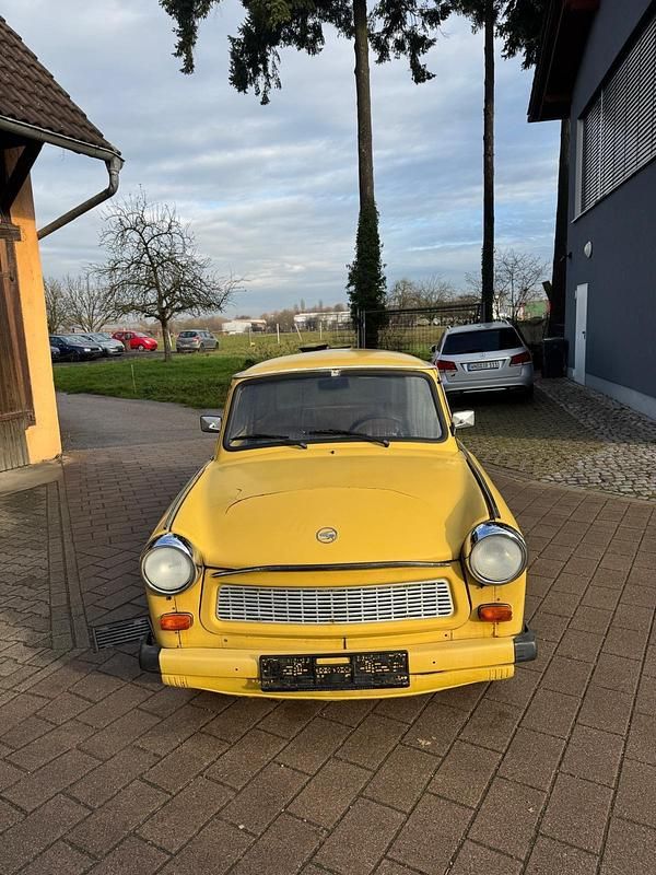 Gebraucht Trabant 601 26 PS (19 kW) 1975 Gelb Kleinwagen