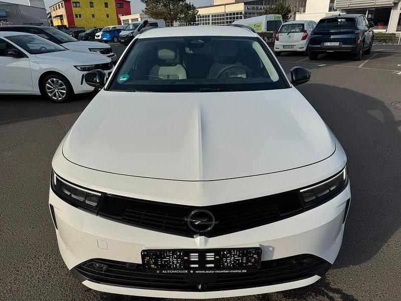 Gebraucht Opel Astra Elegance 131 PS (96 kW) 2024 Weiß Kombi