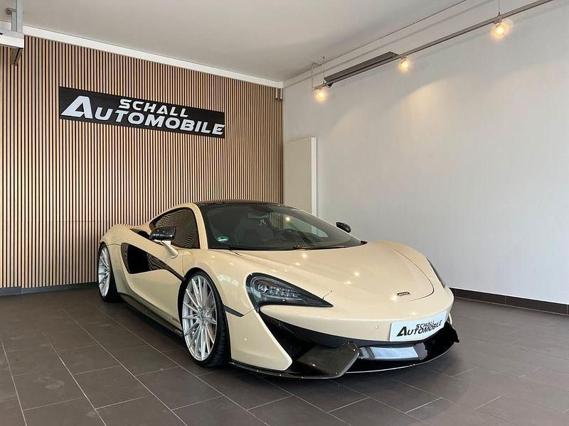 Gebraucht McLaren 570GT 570 PS (419 kW) 2016 Beige Coupé