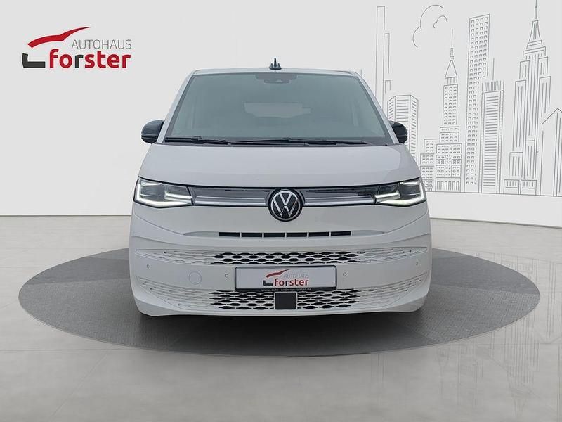 Gebraucht VW Multivan Style 150 PS (110 kW) 2023 Weiß Van