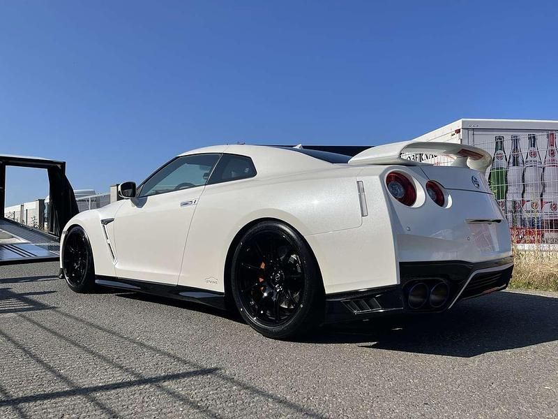 Gebraucht Nissan GT-R Track Edition 570 PS (419 kW) 2021 Weiß Coupé
