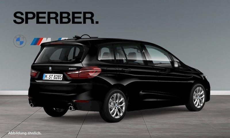 Gebraucht BMW 220 178 PS (130 kW) 2022 Schwarz Van / Kleinbus